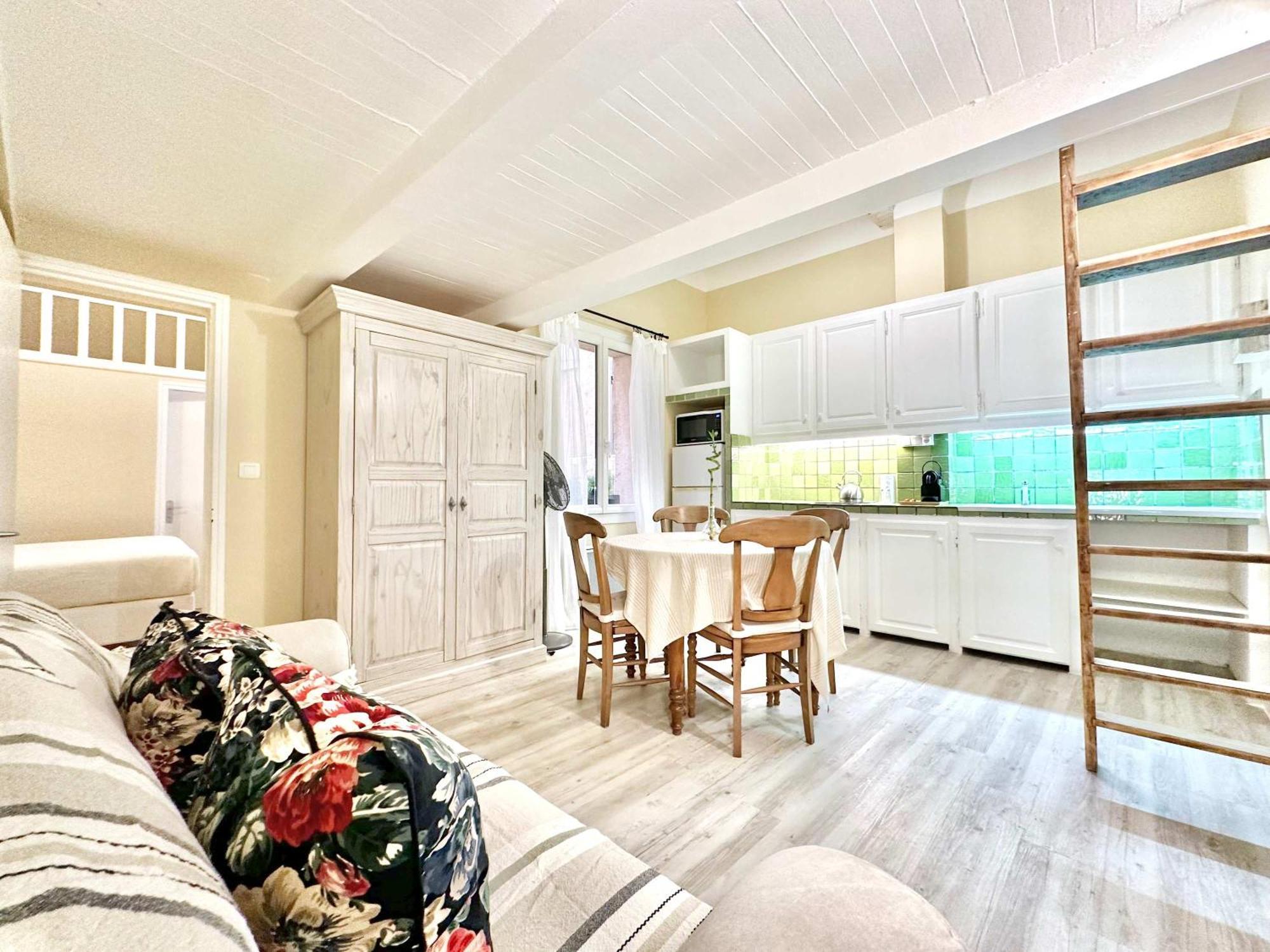 Apartment Ersextius, Mjd, Aix-en-Provence